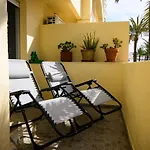 Palmeras Puerto Paraiso * Estepona