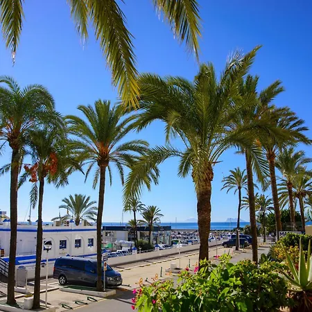 Apartmán Palmeras Puerto Paraiso *