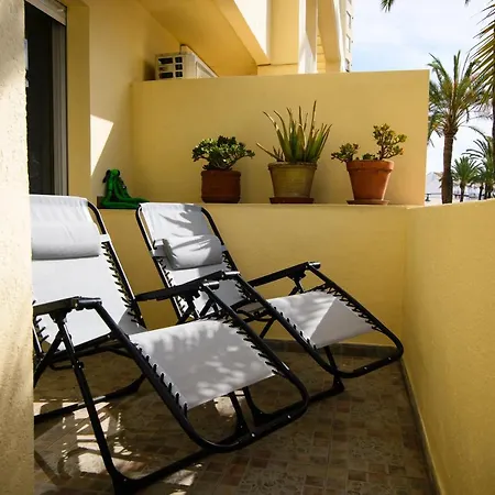 Palmeras Puerto Paraiso * Εστεπόνα