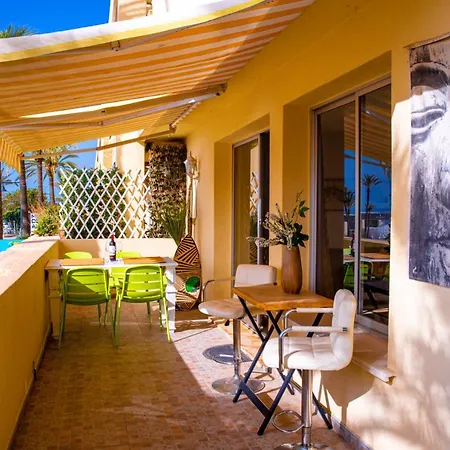 Palmeras Puerto Paraiso Apartment