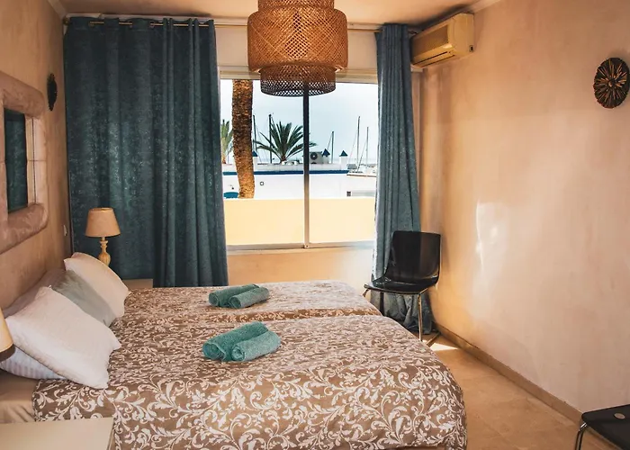 Palmeras Puerto Paraiso Эстепона