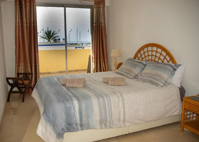 Апартаменты Palmeras Puerto Paraiso Эстепона