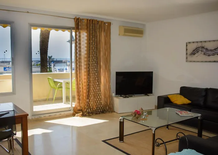 Апартаменты Palmeras Puerto Paraiso Эстепона